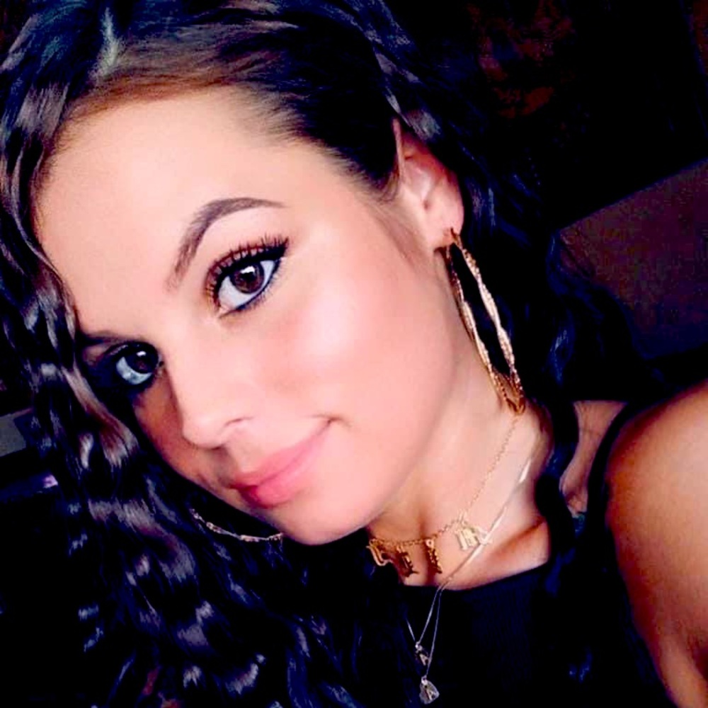 Meet your Posher, Aaleycia